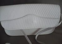 Pochette Sac a main Blanc Cuir... ANNONCES Bazarok.fr